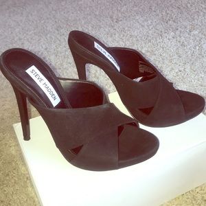 NWT Steve Madden Tango Black Suede Heels